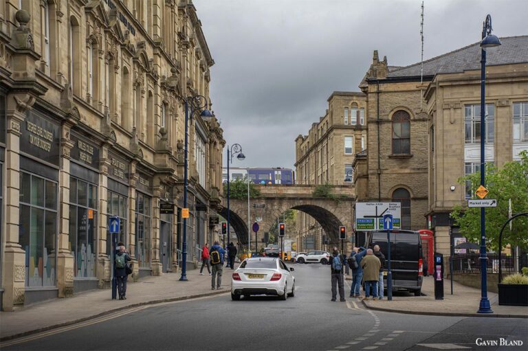 Dewsbury – Before The Wires